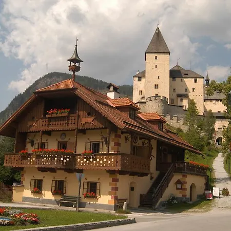 Hotel Gaestehaus Maria Trattner 3*