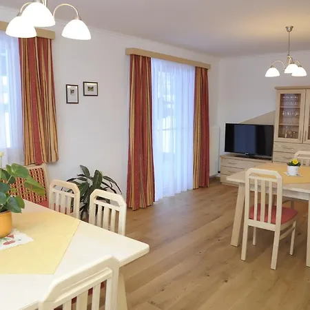 Gästehaus Maria Trattner * Mauterndorf (Salzburg)